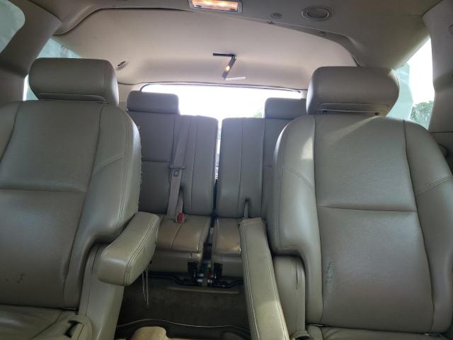 Photo 10 from auction – 2010 CHEVROLET SUBURBAN C with VIN 1GNUCKE08AR250071