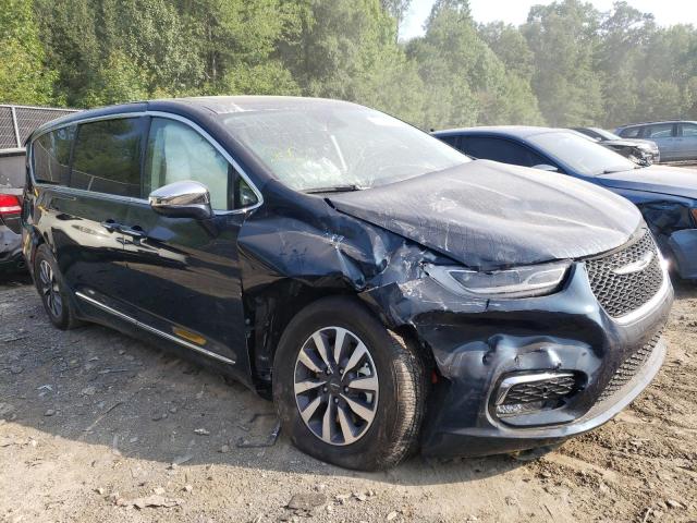Photo 4 from auction – 2022 CHRYSLER PACIFICA H with VIN 2C4RC1S71NR148122