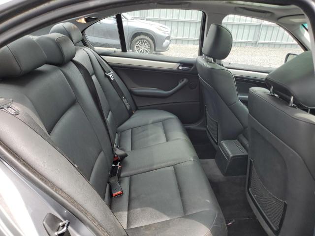 Photo 10 from auction – 2004 BMW 325 I with VIN WBAEV33484KR28539