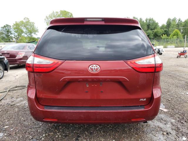 Photo 6 from auction – 2017 TOYOTA SIENNA XLE with VIN 5TDYZ3DC2HS823813