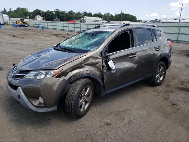 TOYOTA RAV4 XLE 2015 with VIN JTMRFREV4FD157479 - Photo from auction