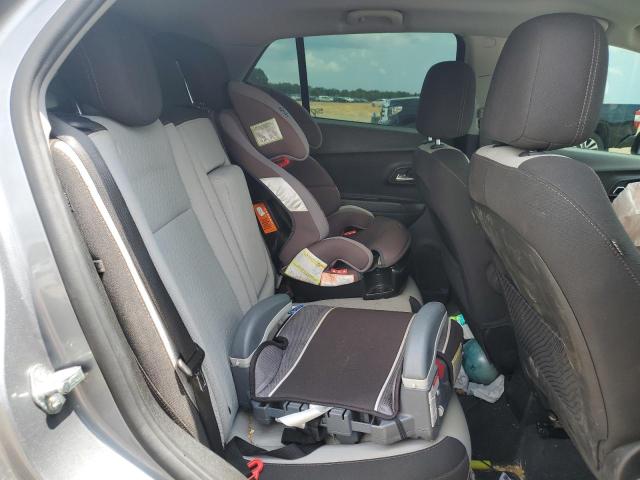 Photo 10 from auction – 2020 CHEVROLET TRAX LS with VIN 3GNCJKSB6LL200156