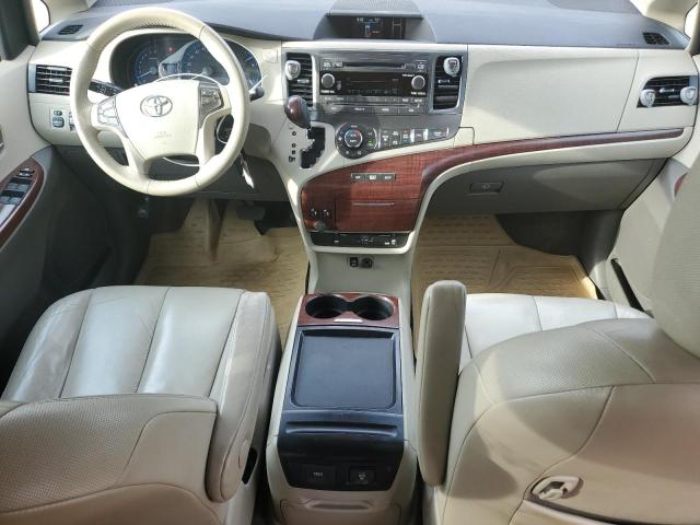 Photo 8 from auction – 2011 TOYOTA SIENNA XLE with VIN 5TDYK3DC1BS112714