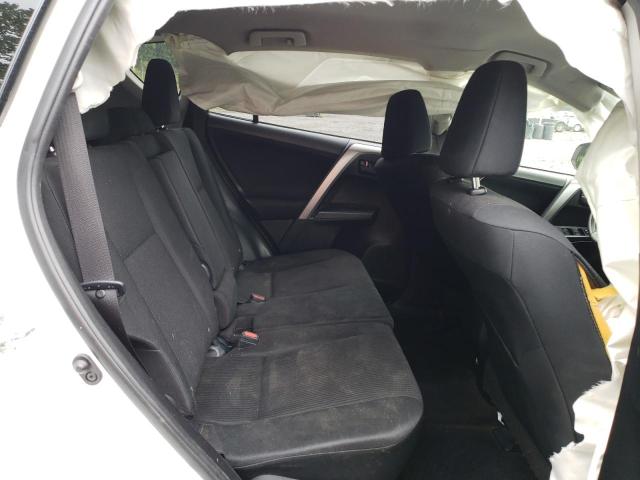Photo 10 from auction – 2016 TOYOTA RAV4 LE with VIN JTMBFREV4GJ067270