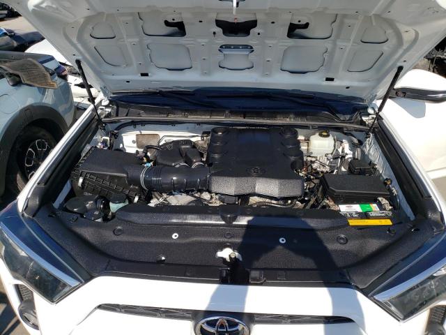 Photo 12 from auction – 2020 TOYOTA 4RUNNER SR with VIN JTEBU5JR2L5754026