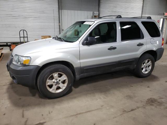 FORD ESCAPE XLT 2005 with VIN 1FMYU93125KD85617 - Photo from auction