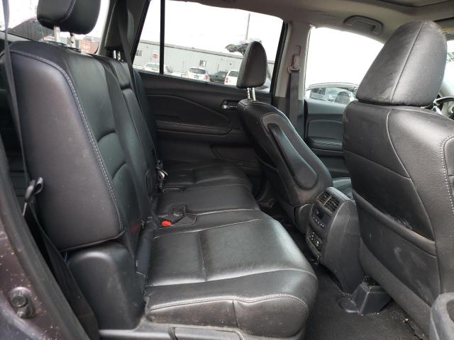 Photo 11 from auction – 2017 HONDA PILOT TOUR with VIN 5FNYF6H94HB045138