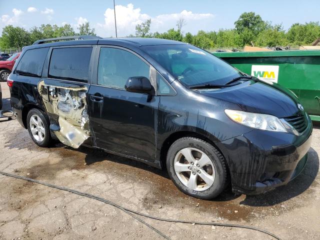 Photo 4 from auction – 2015 TOYOTA SIENNA LE with VIN 5TDKK3DC2FS529447