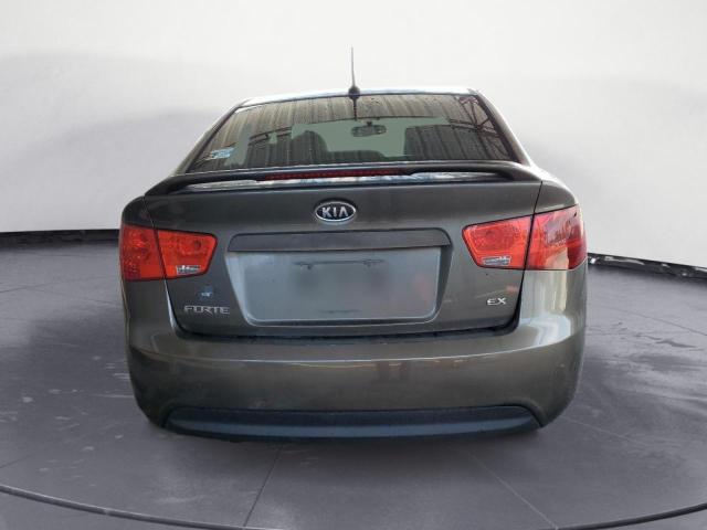 Photo 6 from auction – 2010 KIA FORTE EX with VIN KNAFU4A28A5861644