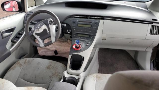 Photo 8 from auction – 2010 TOYOTA PRIUS with VIN JTDKN3DU5A0204013