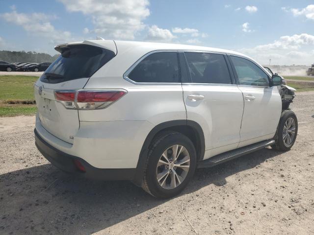 Photo 3 from auction – 2015 TOYOTA HIGHLANDER with VIN 5TDZKRFH5FS063118