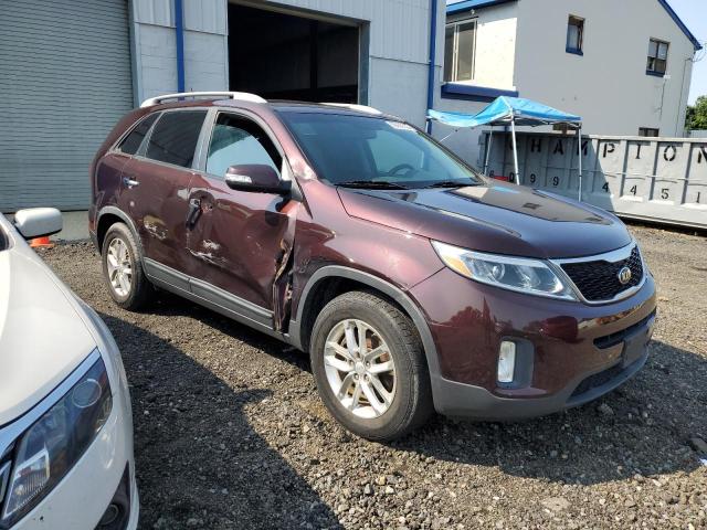 Photo 4 from auction – 2015 KIA SORENTO LX with VIN 5XYKTCA64FG615335