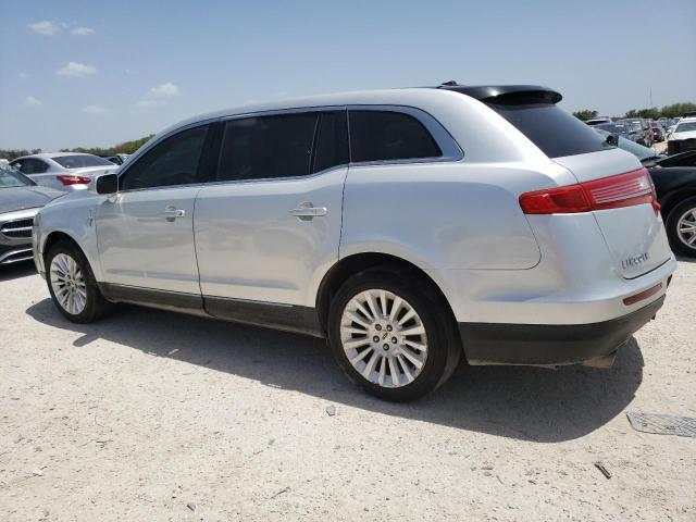 Photo 2 from auction – 2010 LINCOLN MKT with VIN 2LMHJ5FRXABJ25381