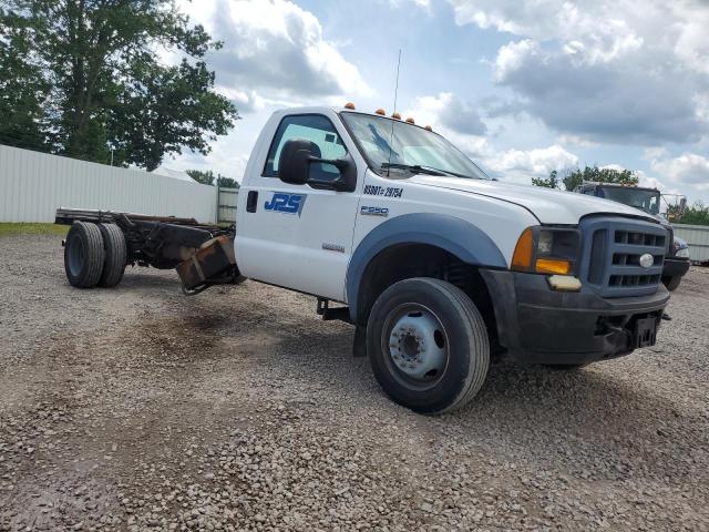 Foto 4 de la subasta – 2007 FORD F550 SUPER con VIN 1FDAF56P77EA79244