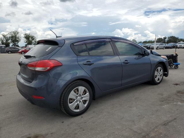 Photo 3 from auction – 2016 KIA FORTE LX with VIN KNAFK5A80G5568698