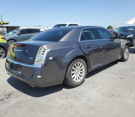 Photo 3 from auction – 2013 CHRYSLER 300 with VIN 2C3CCAAG4DH698687