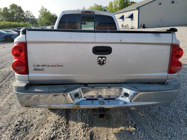 Photo 6 from auction – 2005 DODGE DAKOTA SLT with VIN 1D7HW42K35S252575
