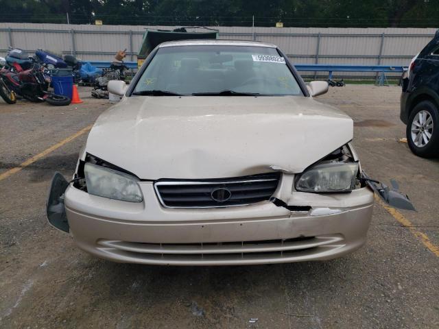 Photo 5 from auction – 2001 TOYOTA CAMRY CE with VIN 4T1BG22K41U117617