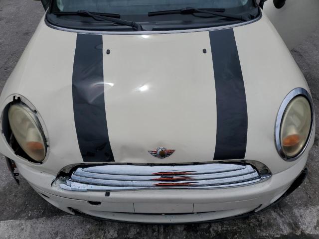 Photo 11 from auction – 2010 MINI COOPER S with VIN WMWMF3C50ATZ61204