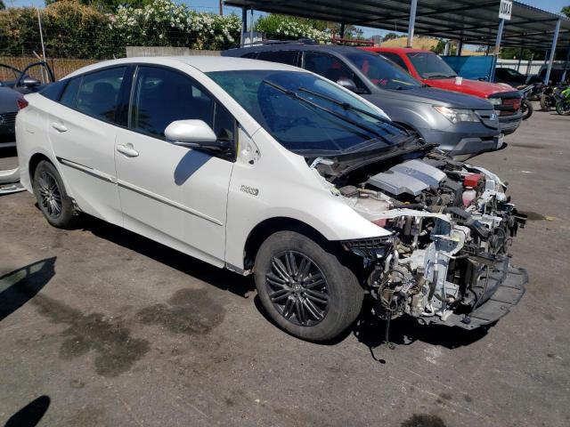 Photo 4 from auction – 2017 TOYOTA PRIUS PRIM with VIN JTDKARFP8H3051920