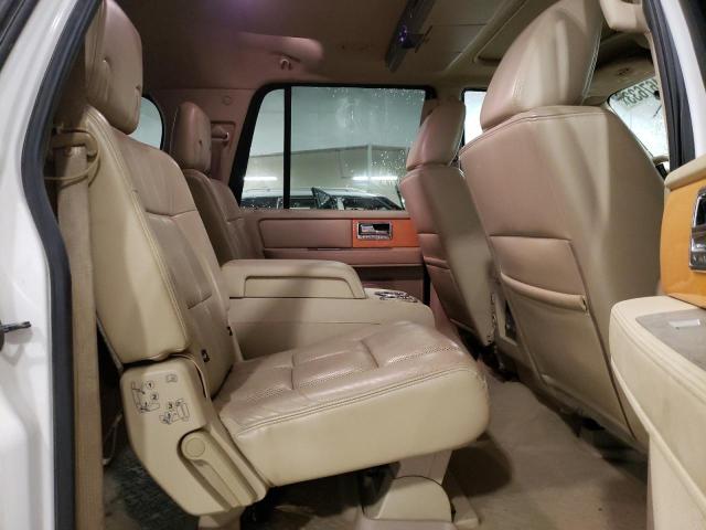 Photo 11 from auction – 2010 LINCOLN NAVIGATOR with VIN 5LMJJ3J59AEJ02603