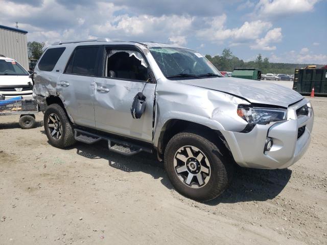 Photo 4 from auction – 2017 TOYOTA 4RUNNER SR with VIN JTEZU5JR6H5152560
