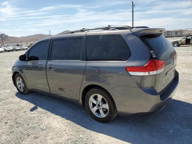 Photo 2 from auction – 2013 TOYOTA SIENNA LE with VIN 5TDKK3DC3DS390250