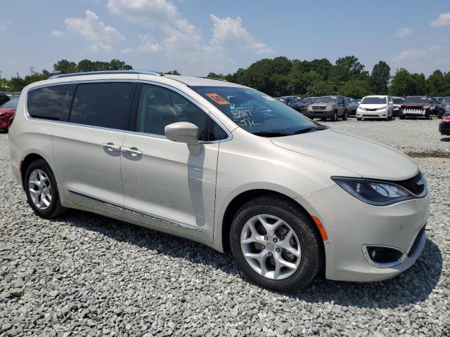 Photo 4 from auction – 2017 CHRYSLER PACIFICA T with VIN 2C4RC1EG6HR584903