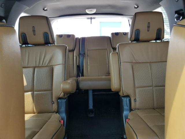 Photo 10 from auction – 2011 LINCOLN NAVIGATOR with VIN 5LMJJ2H55BEJ07380