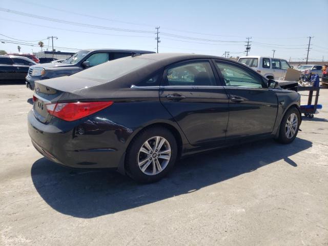 Photo 3 from auction – 2013 HYUNDAI SONATA GLS with VIN 5NPEB4ACXDH688940