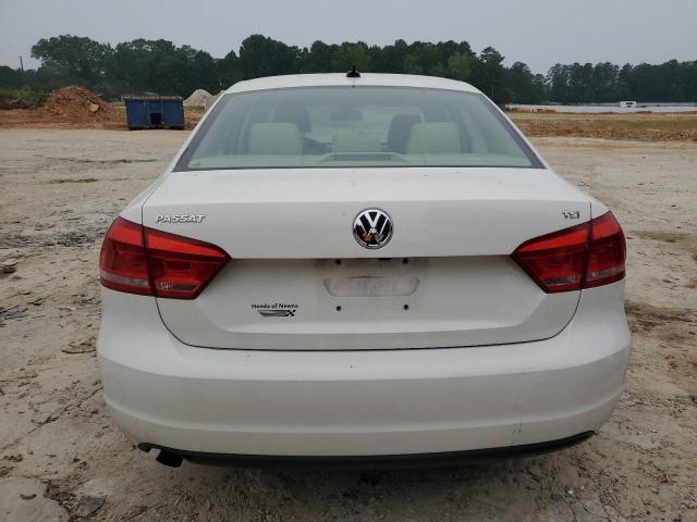Photo 6 from auction – 2015 VOLKSWAGEN PASSAT S with VIN 1VWAT7A36FC086299