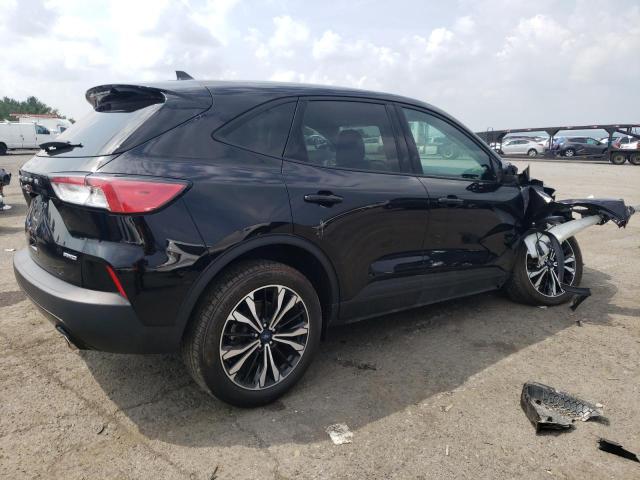 Photo 3 from auction – 2021 FORD ESCAPE SE with VIN 1FMCU9G65MUA16785
