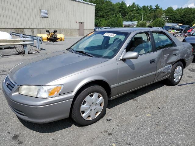 TOYOTA CAMRY CE 2000 with VIN 4T1BG22K2YU678151 - Photo from auction
