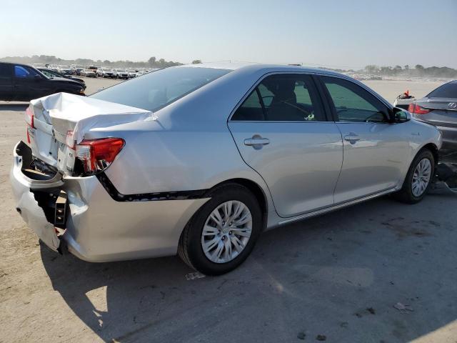 Photo 3 from auction – 2012 TOYOTA CAMRY HYBR with VIN 4T1BD1FK6CU044377
