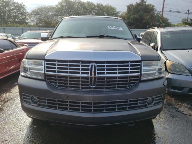 Photo 5 from auction – 2010 LINCOLN NAVIGATOR with VIN 5LMJJ3J59AEJ04576