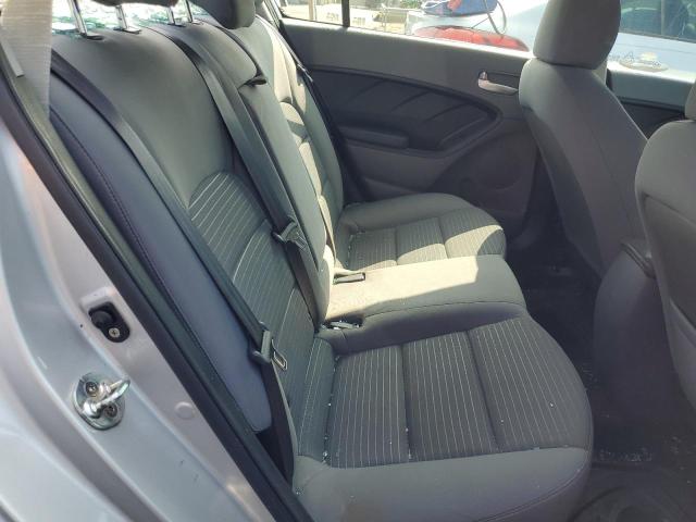 Photo 10 from auction – 2017 KIA FORTE LX with VIN 3KPFL4A75HE017657