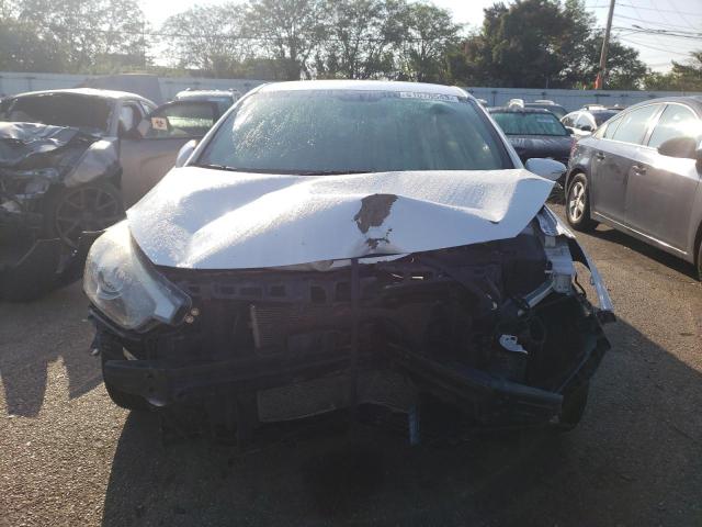 Photo 5 from auction – 2015 KIA FORTE LX with VIN KNAFX4A67F5384917