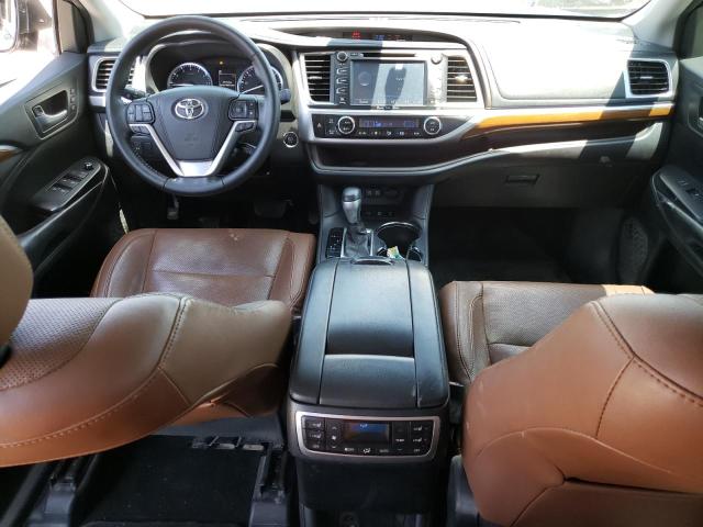 Photo 8 from auction – 2017 TOYOTA HIGHLANDER with VIN 5TDDZRFH7HS423255