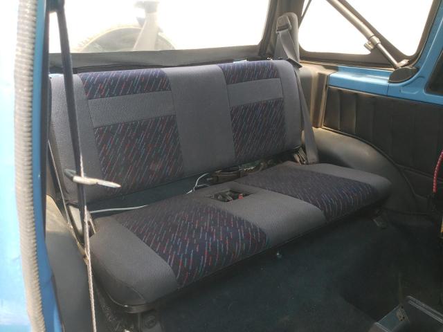 Photo 10 from auction – 1994 GEO TRACKER with VIN 2CNBE18U4R6935397