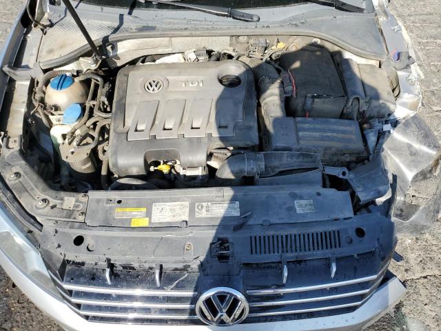 Photo 11 from auction – 2014 VOLKSWAGEN PASSAT SE with VIN 1VWBN7A37EC077463