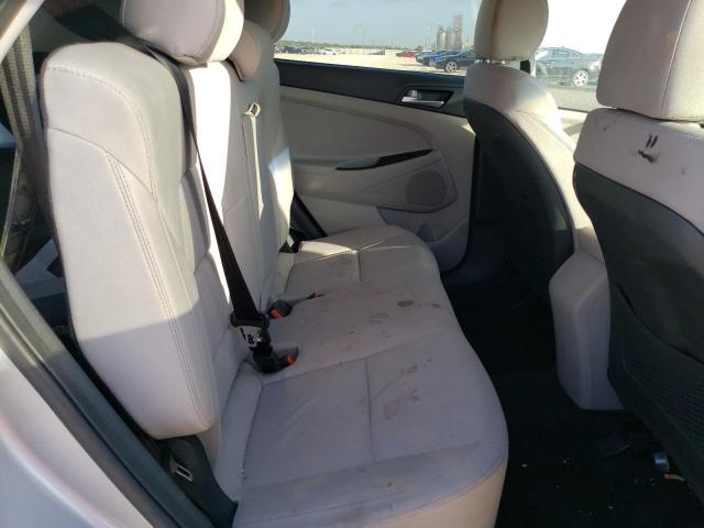 Photo 11 from auction – 2020 HYUNDAI TUCSON SE with VIN KM8J2CA45LU175273