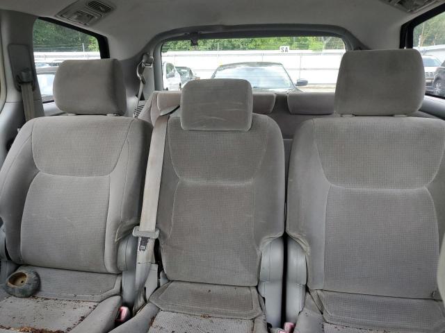 Photo 10 from auction – 2004 TOYOTA SIENNA CE with VIN 5TDZA23C54S059473