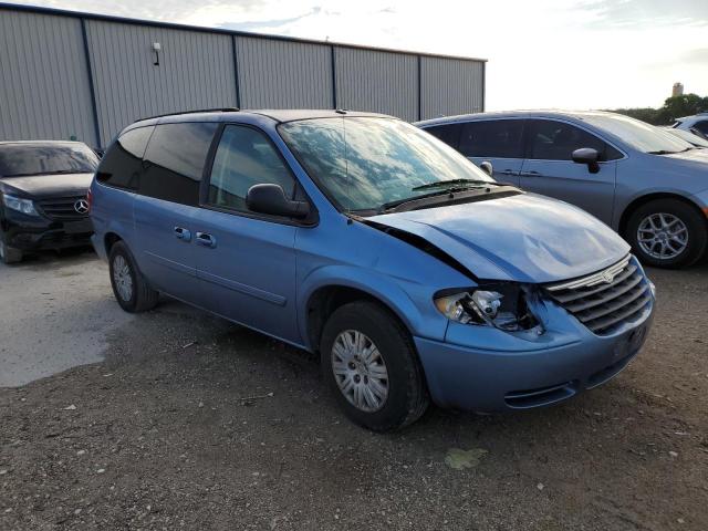 Photo 4 from auction – 2007 CHRYSLER TOWN & COU with VIN 2A4GP44R17R351925