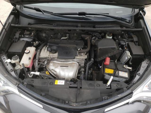 Photo 11 from auction – 2017 TOYOTA RAV4 XLE with VIN JTMRFREV4HJ133008