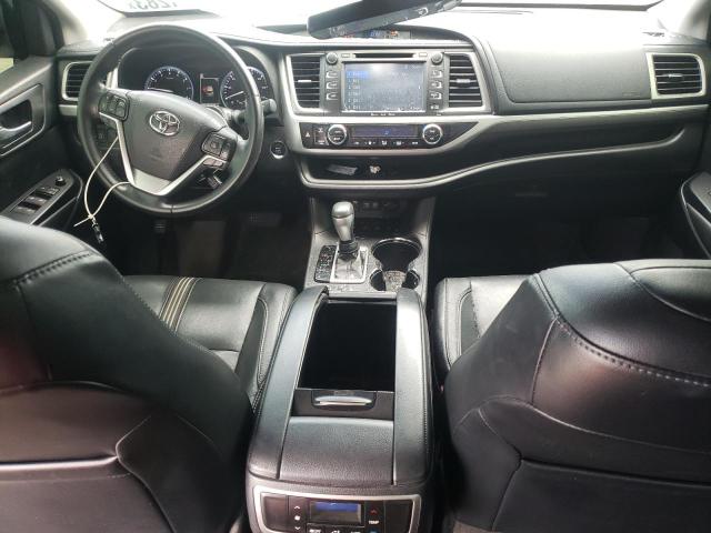 Photo 8 from auction – 2017 TOYOTA HIGHLANDER with VIN 5TDJZRFHXHS480875