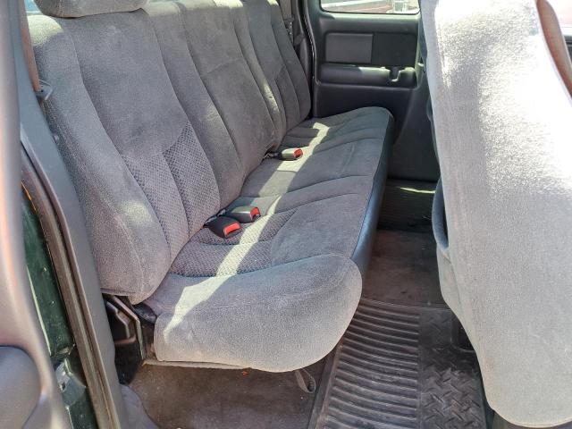 Photo 10 from auction – 2004 CHEVROLET SILVERADO with VIN 2GCEC19V041393137