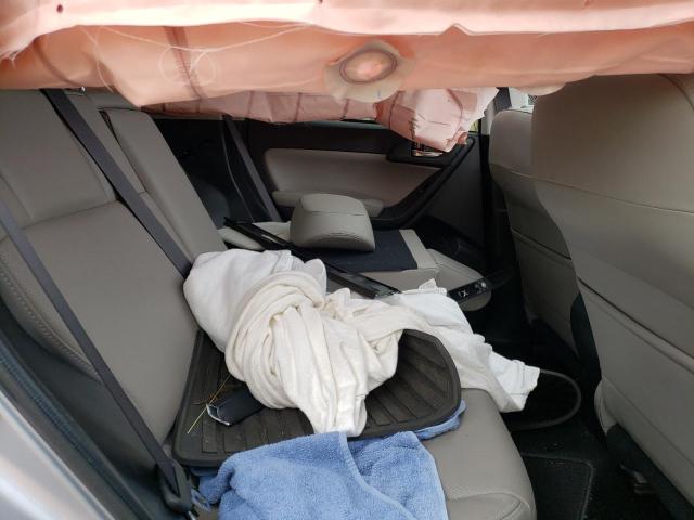 Фото 10 с аукциона – 2016 SUBARU FORESTER 2 с VIN JF2SJAHC2GH421659