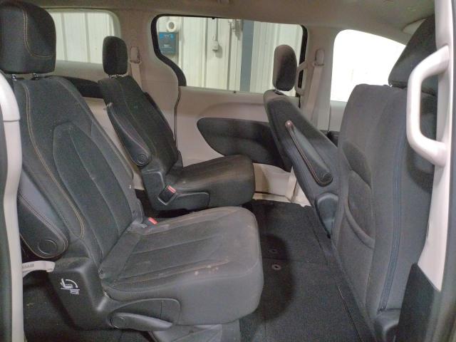 Photo 11 from auction – 2018 CHRYSLER PACIFICA T with VIN 2C4RC1FG3JR229305