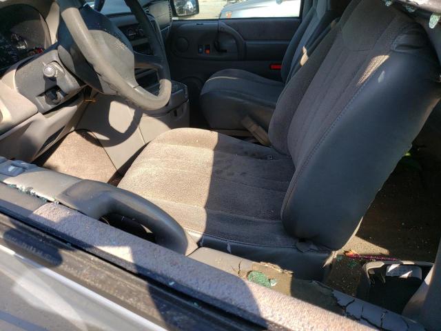 Photo 7 from auction – 2000 CHEVROLET ASTRO with VIN 1GNDM19W7YB163173