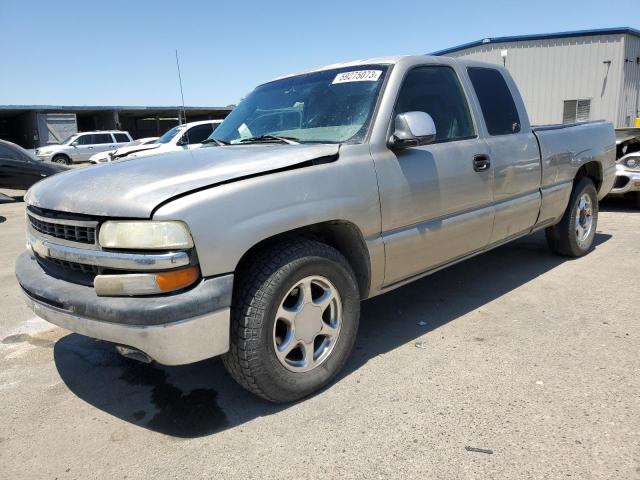 CHEVROLET SILVERADO 2000 with VIN 1GCEC19T7YZ142532 - Photo from auction
